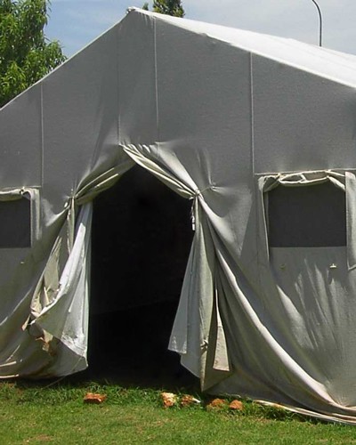 Изготавливаем солдатские палатки в Армянске вместимостью <strong>до 70 человек</strong>